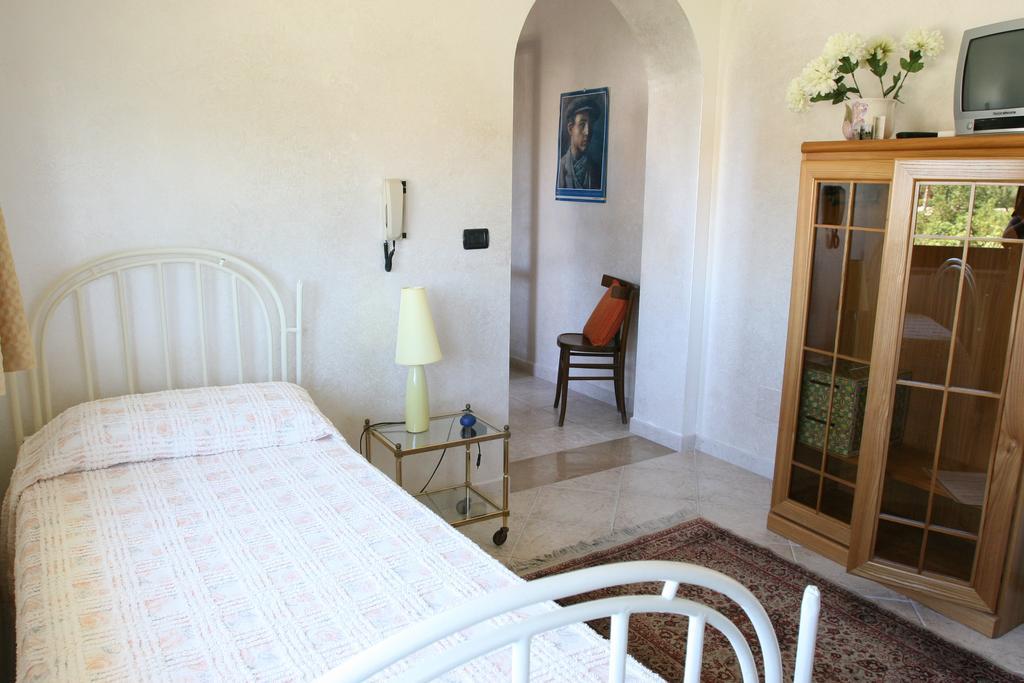 B&B La Mansarda Galatina Δωμάτιο φωτογραφία