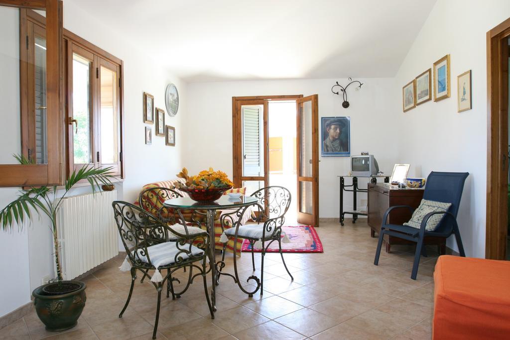 B&B La Mansarda Galatina Δωμάτιο φωτογραφία